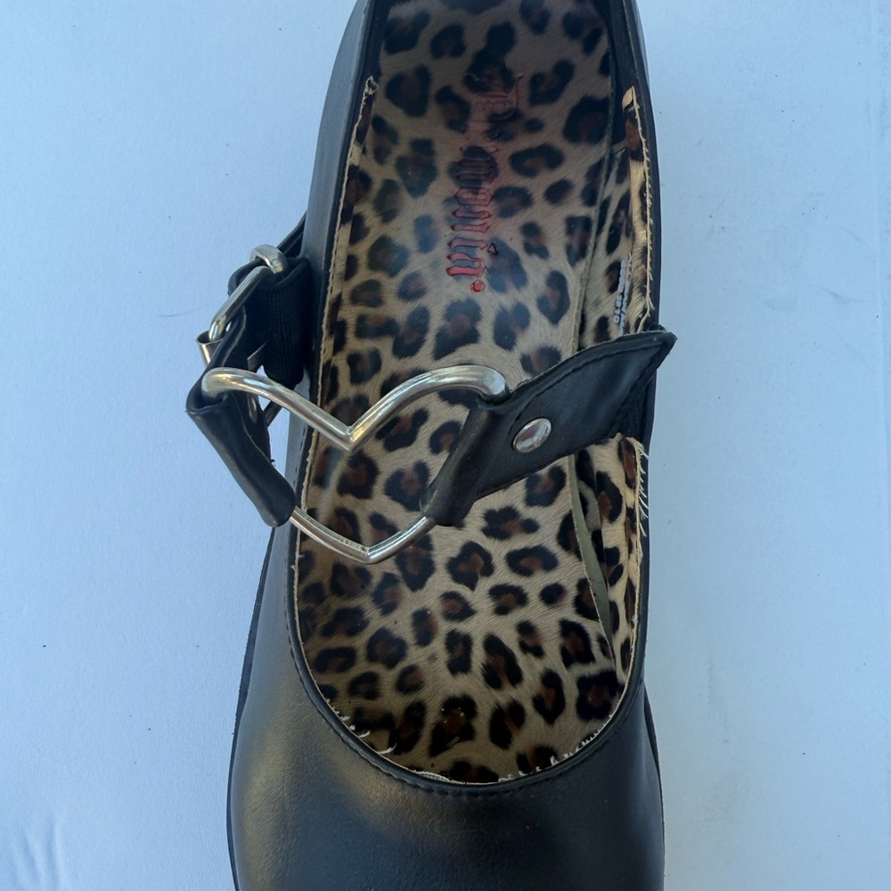 Demonia Black Mary Jane Shoes with Heart Buckle - Picture 4 of 12